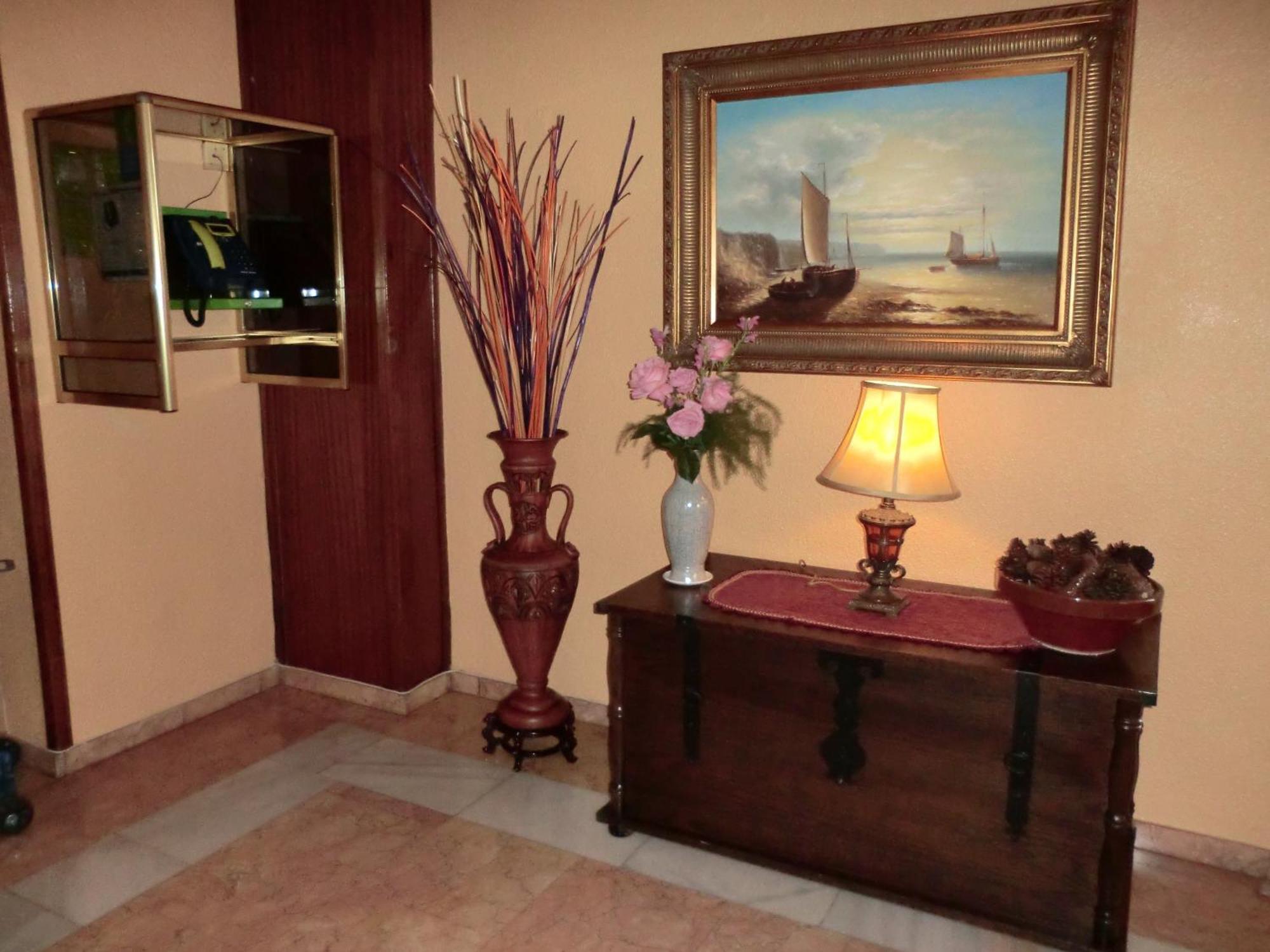 Hostal Restaurante El Paso บายเลน ภายนอก รูปภาพ